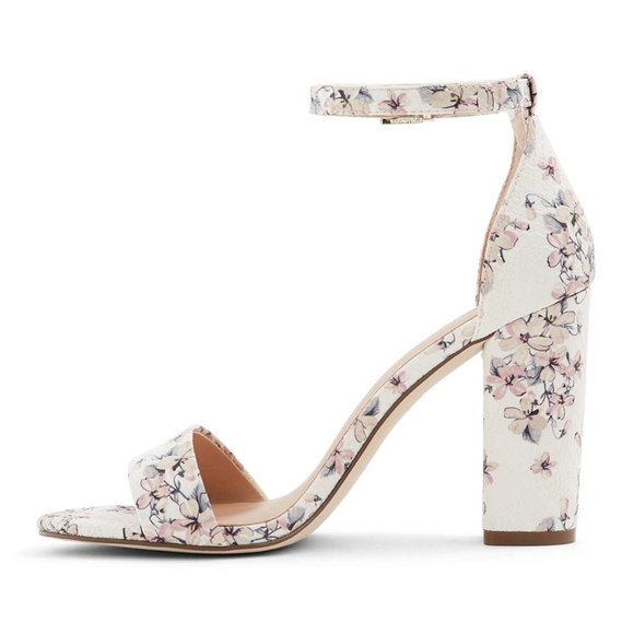 Call it spring floral heels - Picture 1 of 4